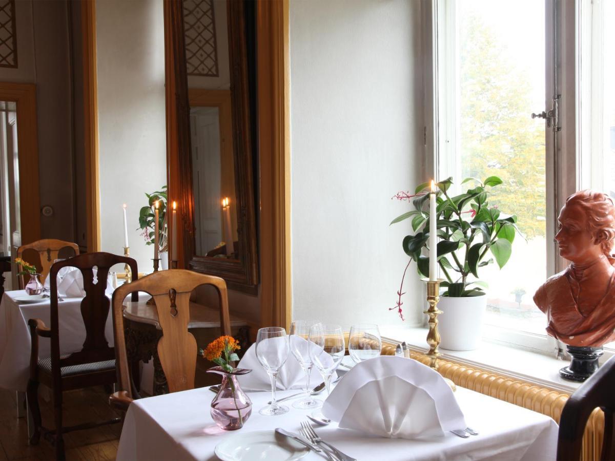 Soedertuna Slott Gnesta Bagian luar foto