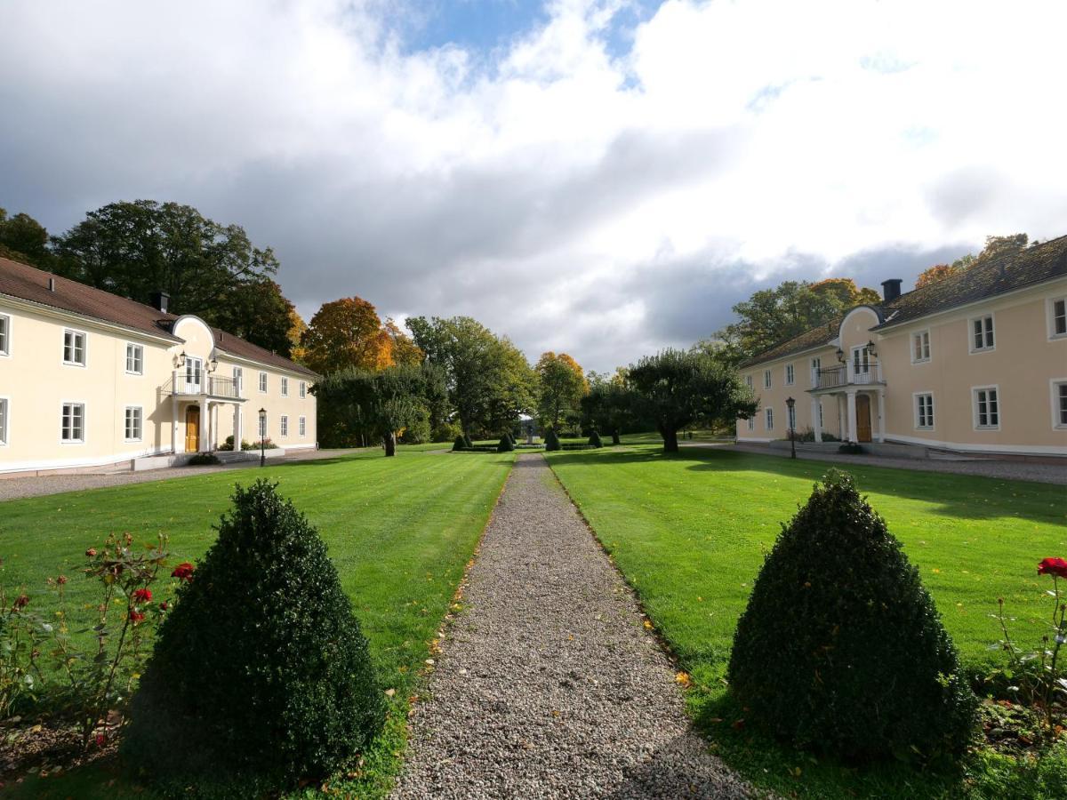 Soedertuna Slott Gnesta Bagian luar foto