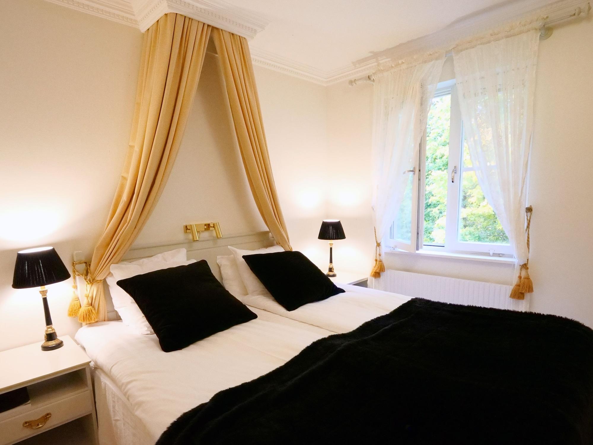 Soedertuna Slott Gnesta Bagian luar foto